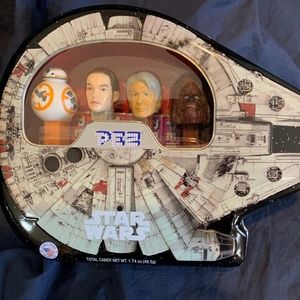 Pez  Star Wars Collectors Tin